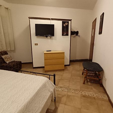 Bed and Breakfast San Nicolo House Aci Catena Exterior foto